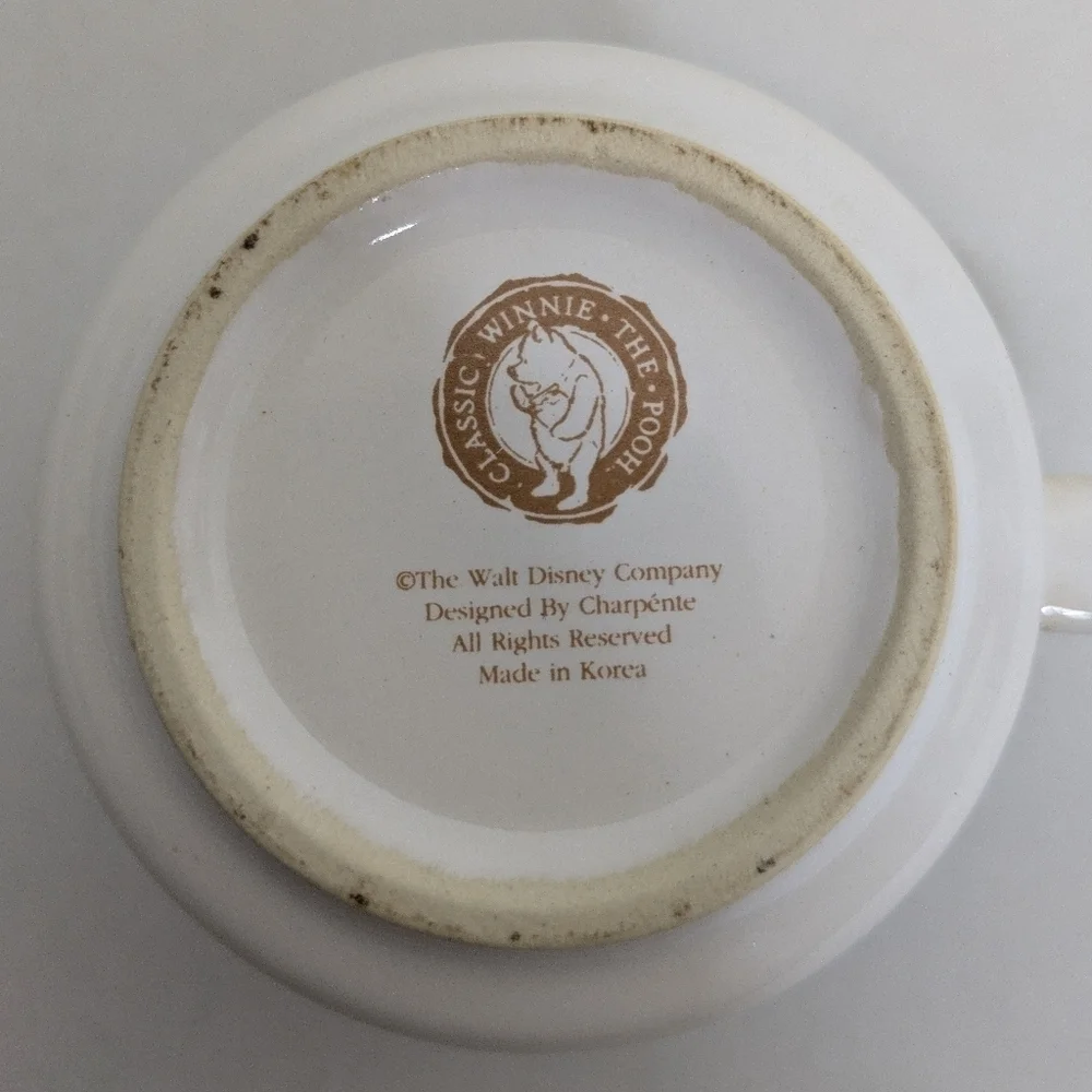 Vintage Walt Disney Company Classic Winnie The Pooh Mug Coffee Tea Cup